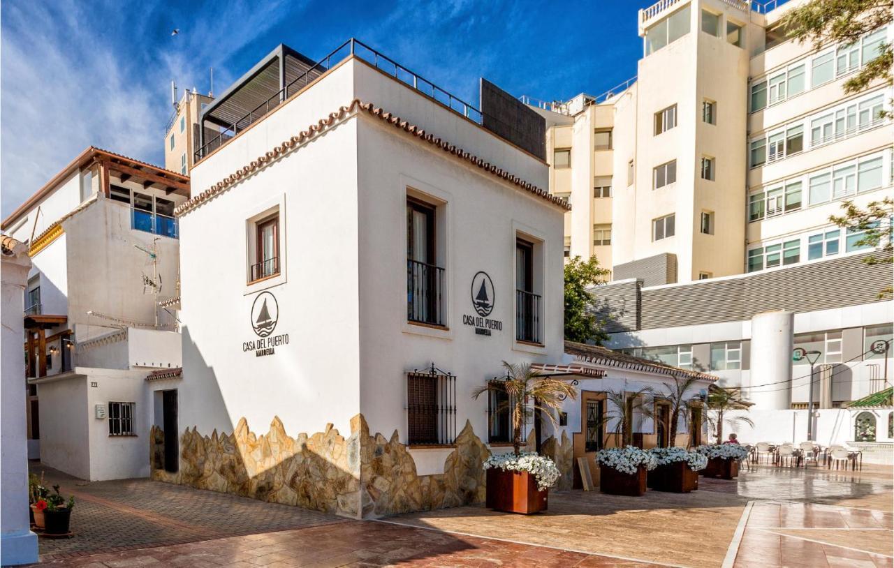 Gorgeous Home In Marbella With Kitchen 外观 照片